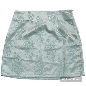 Princess Polly Mini Skirt Womens Size 6 Floral Fairycore Feminine Pastel Satin
